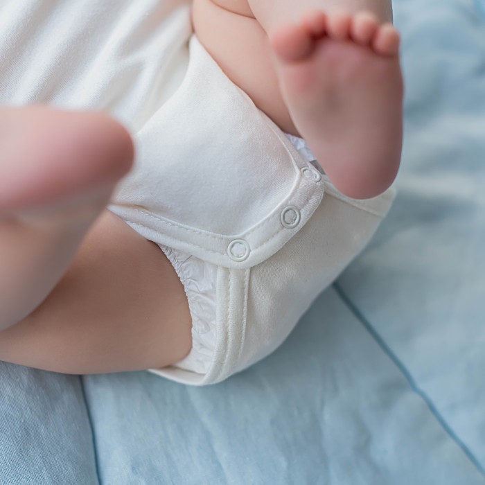 боди с длинным рукавом "сливки" 0+ из россии вид сбоку