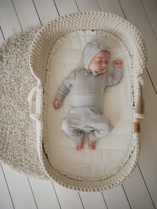 Товар жемчужного цвета с внутренней стороны