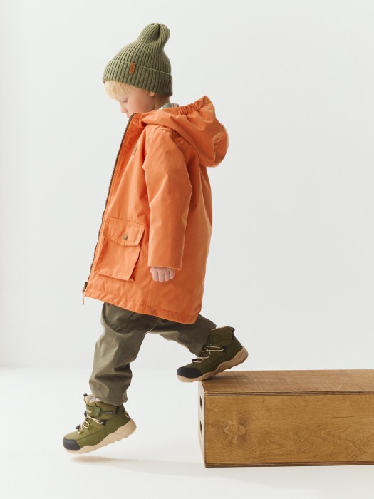 ботинки демисезонные "хаки" активного стиля с лицевой стороны