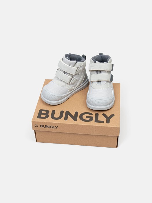 ботинки демисезонные "пепел" от бренда bungly вид слева