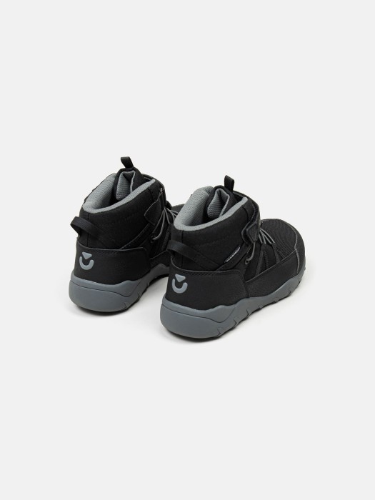 Товар угольного цвета с внутренней стороны