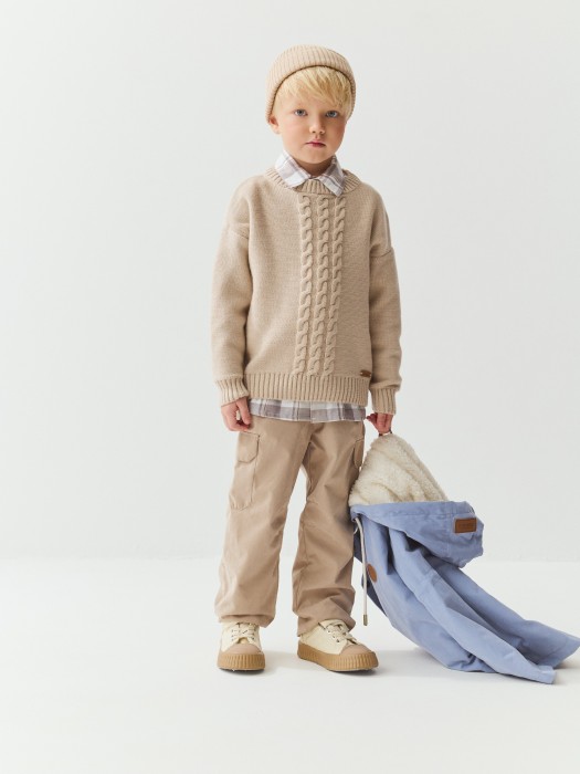 брюки демисезонные "беж" универсального стиля с лицевой стороны