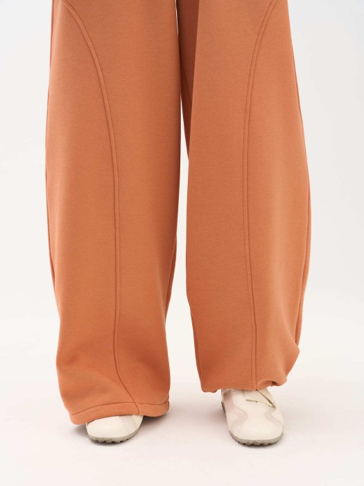 брюки "карамель" женские утепленные по цене 4497 руб вид справа