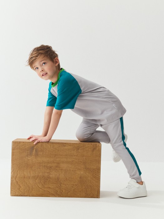 брюки со спущенным шагом и лампасами "пепел" фотография