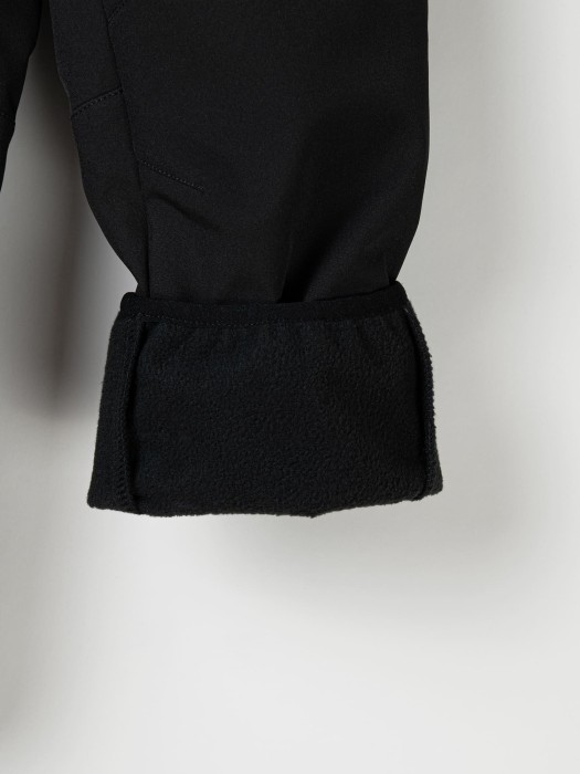 Товар угольного цвета с внутренней стороны