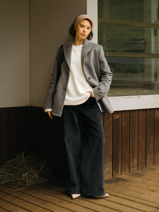 брюки вельветовые "темный петроль" женские от бренда bungly вид слева