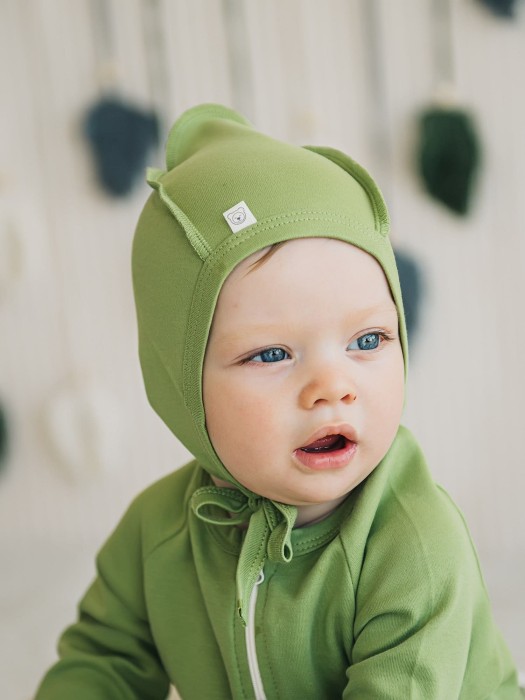 чепчик "бамбук" 0+ от бренда bungly вид слева