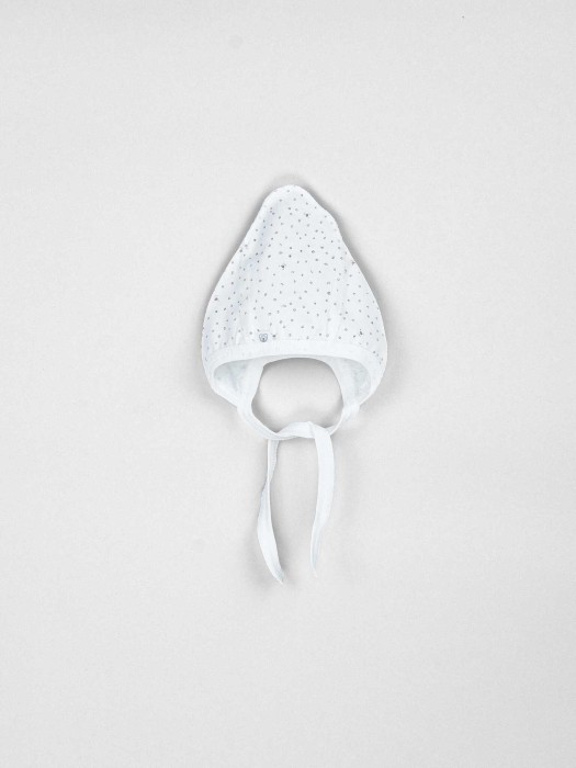 чепчик "мишутка" 0+ от бренда bungly вид слева