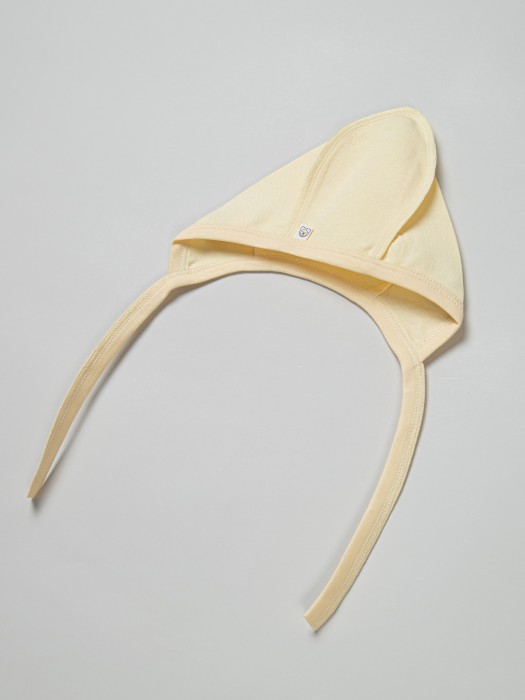 чепчик "нарцисс" 0+ от бренда bungly вид слева