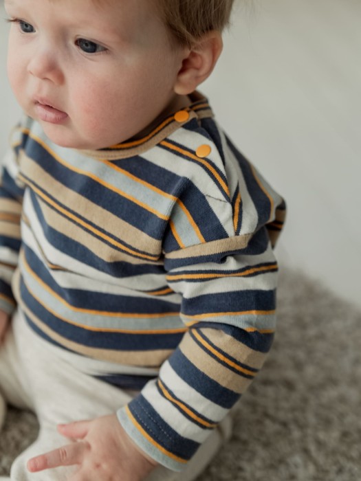 джемпер "деним" 0+ от бренда bungly вид слева