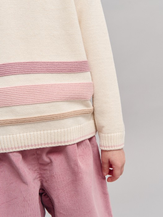 джемпер вязаный "цветочек" 0+ от бренда bungly вид слева