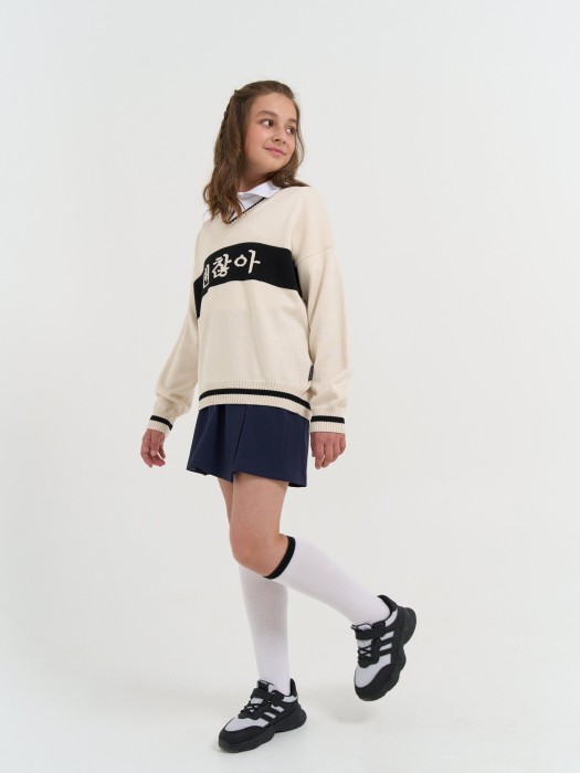 джемпер вязаный "мне ок" с принтом 7+ от 8 до 12 лет с изнаночной стороны