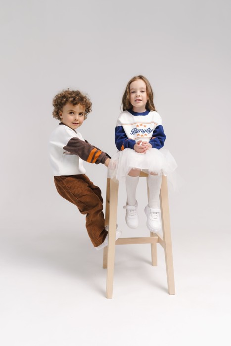 джемпер вязаный "тофу/индиго" из россии вид сбоку