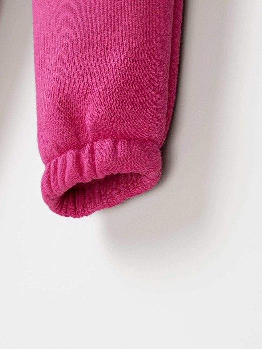 джоггеры "бабл-гам" с карманами утепленные по цене 1999 руб вид справа