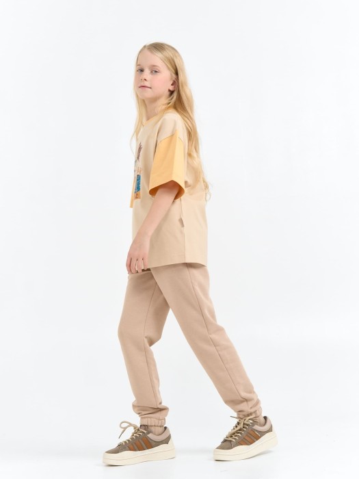 джоггеры "беж" 7+ из россии вид сбоку