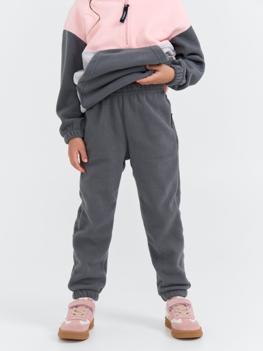 джоггеры флисовые "графит" из россии вид сбоку