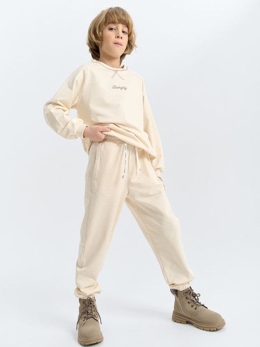 джоггеры облегченные "лён" с карманами 7+ от бренда bungly вид слева