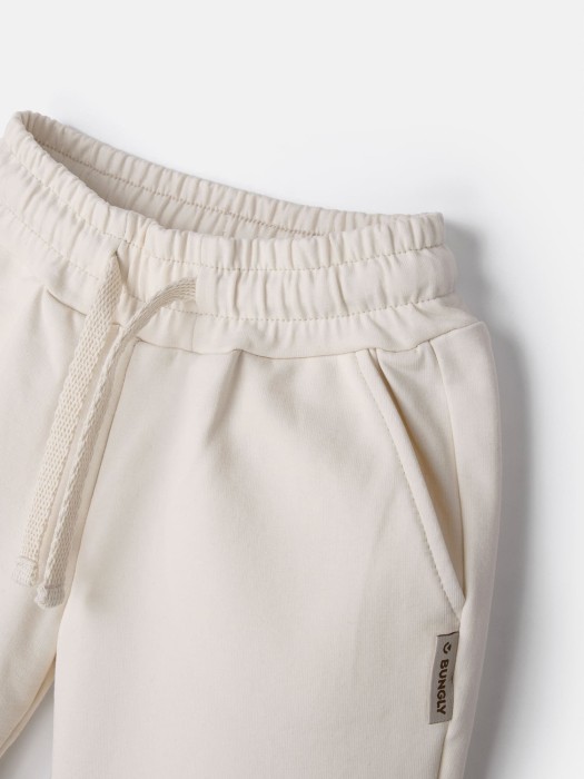 джоггеры облегченные "лён" с карманами по цене 1899 руб вид справа