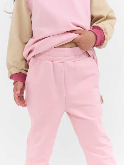 джоггеры облегченные "розовый зефир" с карманами из россии вид сбоку