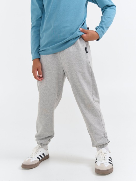 джоггеры облегченные "серый меланж" с карманами 7+ из проверенных материалов спереди