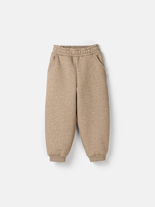 джоггеры оверсайз  "халва" утепленные от бренда bungly вид слева