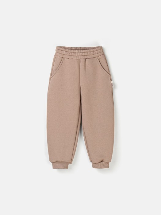 джоггеры оверсайз "кокос" с карманами утепленные фотография