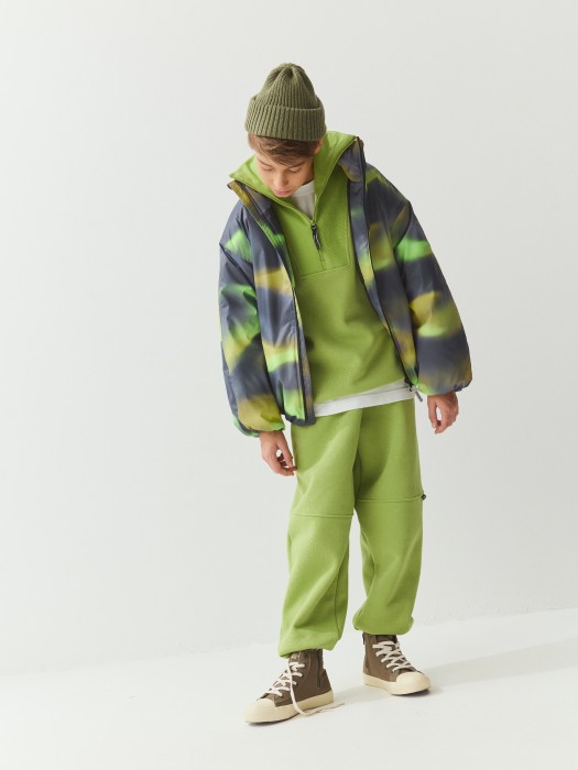 джоггеры оверсайз "лайм" с карманами утепленные 7+ по цене 3099 руб вид справа