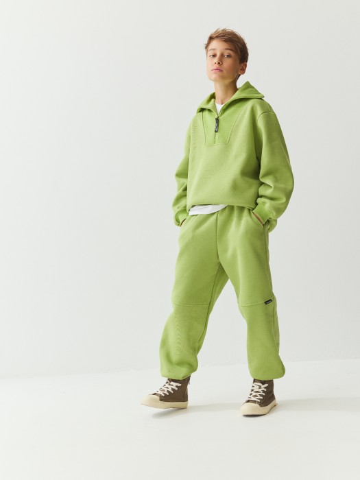 джоггеры оверсайз "лайм" с карманами утепленные 7+ из проверенных материалов спереди