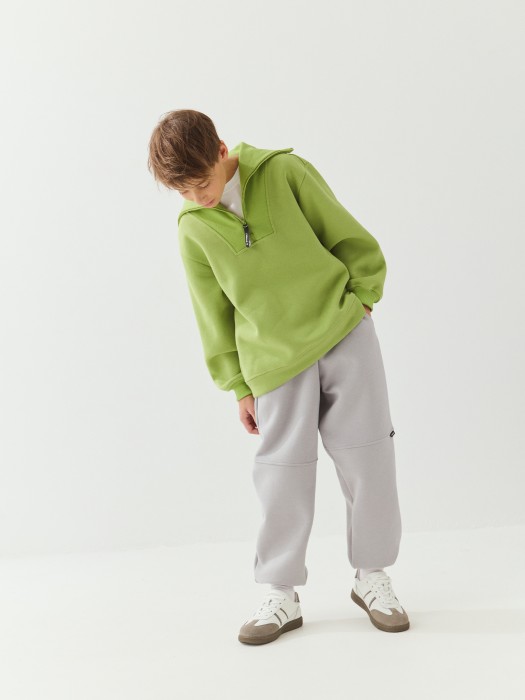 джоггеры оверсайз "пепел" с карманами утепленные 7+ фотография