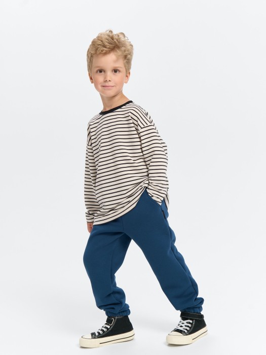 джоггеры "шторм" с карманами утепленные от бренда bungly вид слева