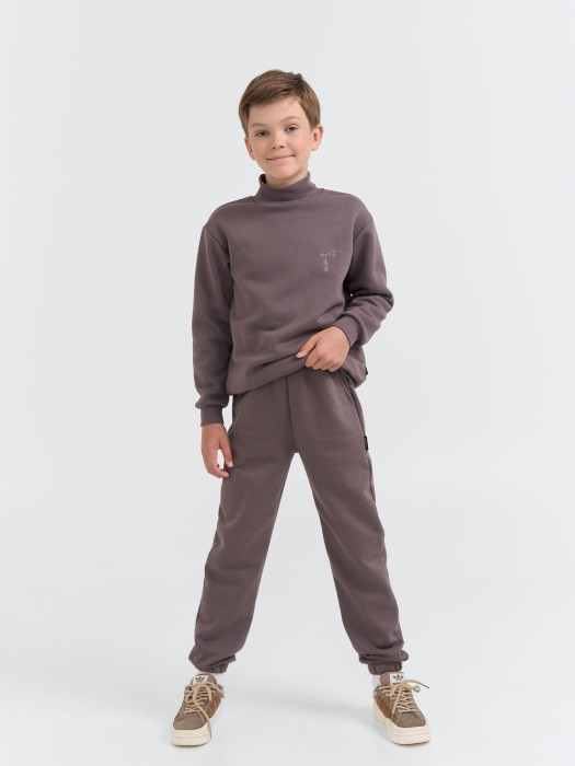 джоггеры "темный шоколад" утепленные 7+ от бренда bungly вид слева