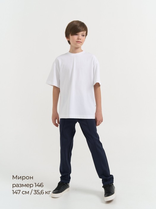 Товар белого цвета с внутренней стороны