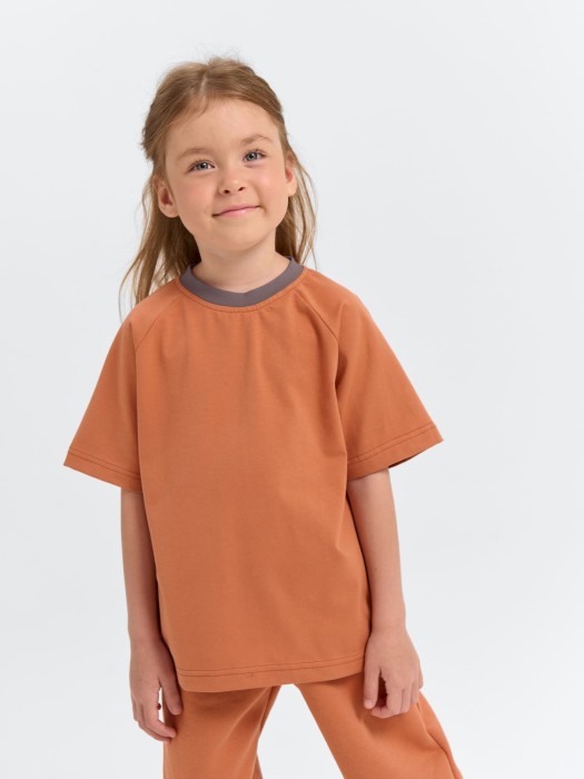 футболка "карамель" от бренда bungly вид слева