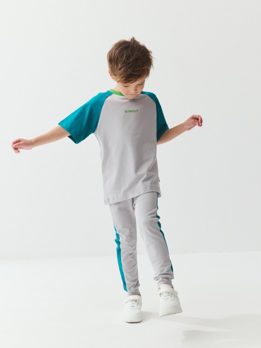 Товар пепельного цвета с внутренней стороны