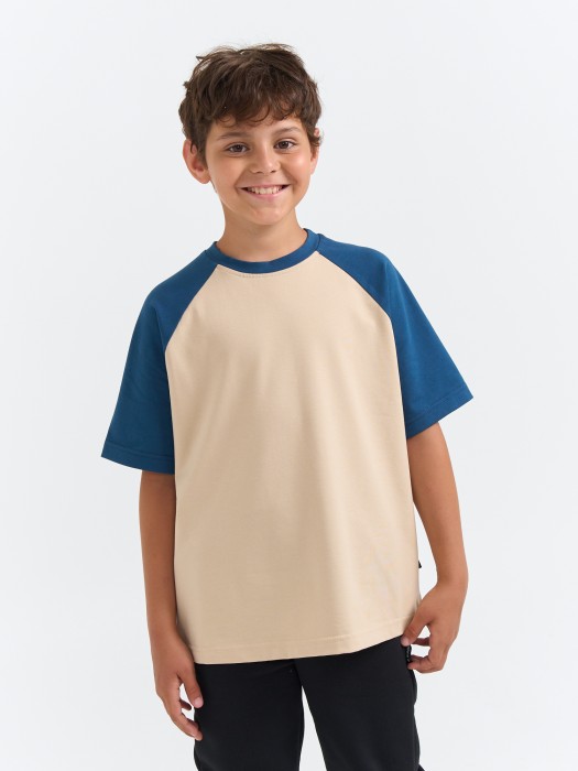 футболка колор блок "шторм" 7+ от бренда bungly вид слева