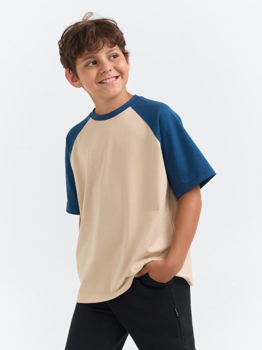 футболка колор блок "шторм" 7+ из россии вид сбоку