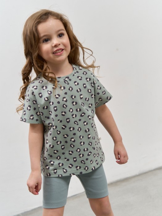 футболка "лесной леопард" 0+ от бренда bungly вид слева