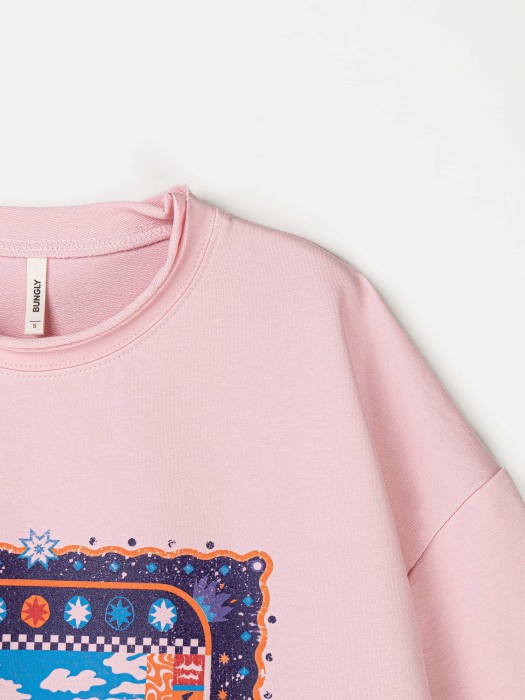 футболка оверсайз чараш взрослая из россии вид сбоку