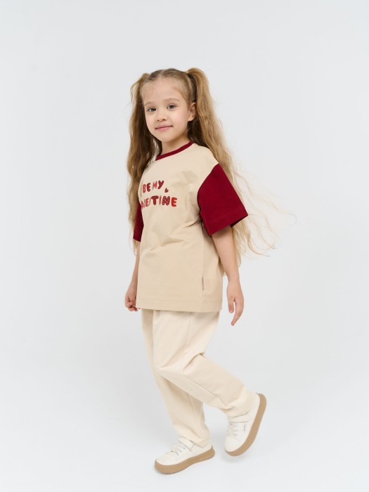 футболка оверсайз колор блок "крем-брюле" с принтом повседневного стиля с лицевой стороны