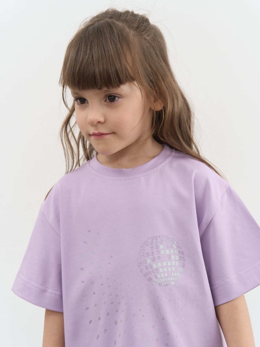 футболка оверсайз "лаванда/диско-шар" из россии вид сбоку
