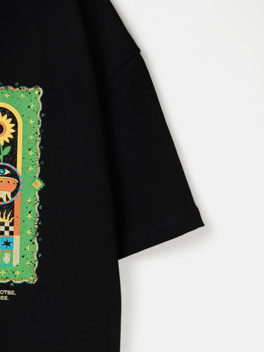 футболка оверсайз матур взрослая из россии вид сбоку