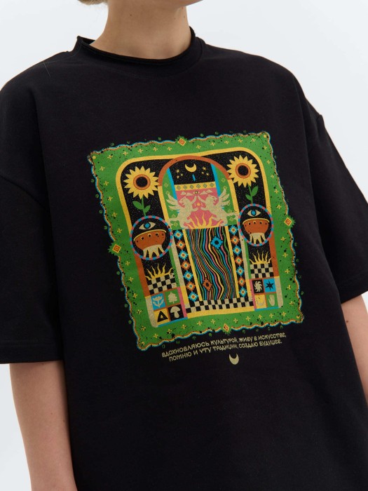 футболка оверсайз матур взрослая из проверенных материалов спереди