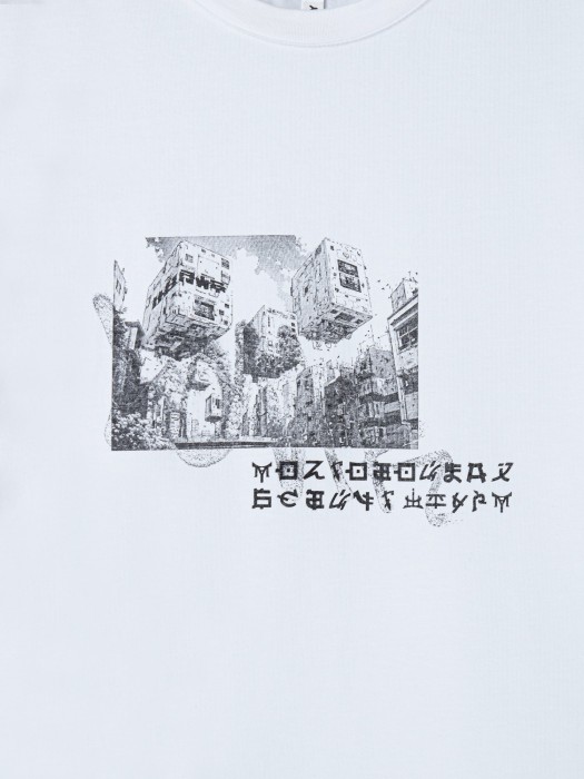 футболка оверсайз "мозговой штурм" 7+ из россии вид сбоку