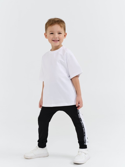 футболка оверсайз "сахар" из россии вид сбоку