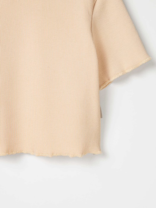 футболка укороченная из кашкорсе "крем-брюле" по цене 699 руб вид справа