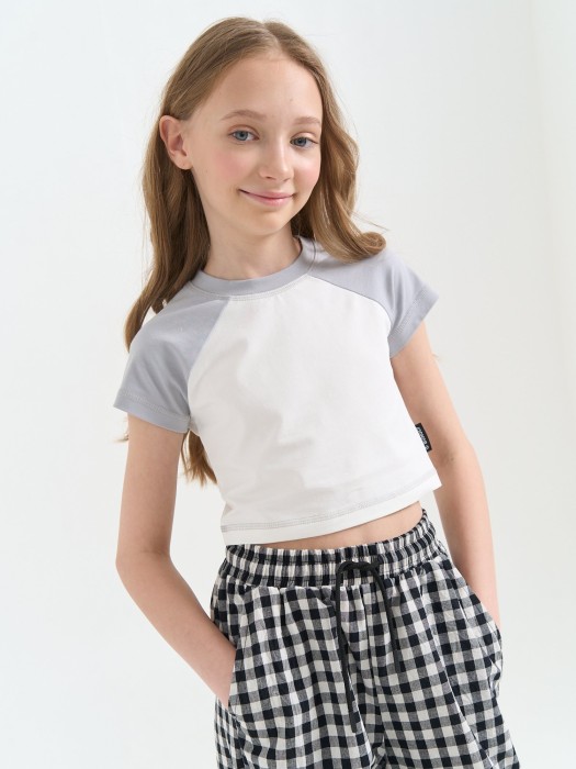 футболка укороченная "тофу/пепел" 7+ от бренда bungly вид слева