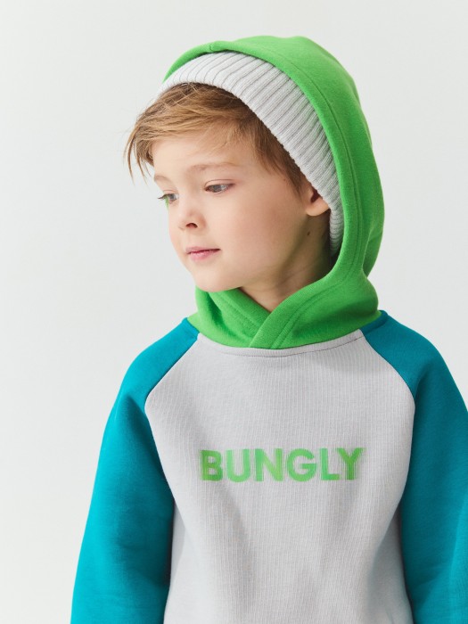 худи колор блок "изумруд" утепленное по цене 2899 руб вид справа