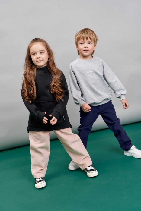 худи с капюшоном "уголь" утепленное повседневного стиля с лицевой стороны