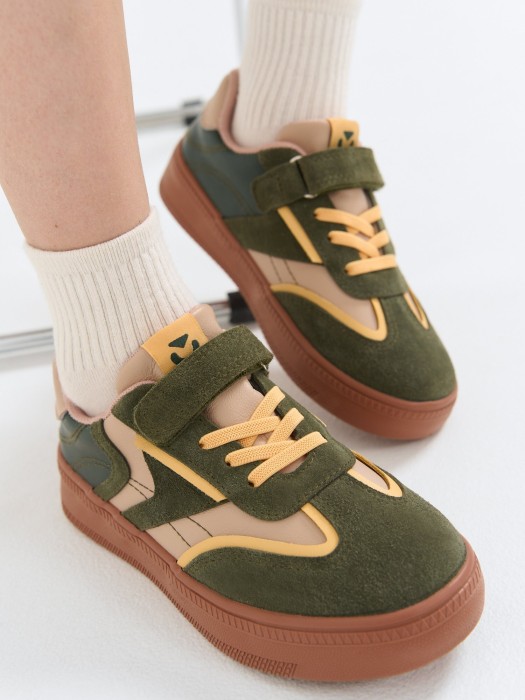 кеды "хаки" от бренда bungly вид слева