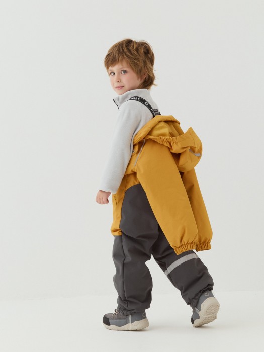 комбинезон демисезонный "горчица" от бренда bungly вид слева